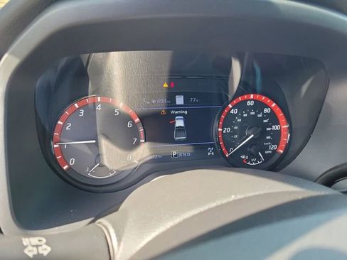 Used 2024 Nissan Titan PRO-4X w/ Pro-4x Convenience Package AWD/4WD image 17