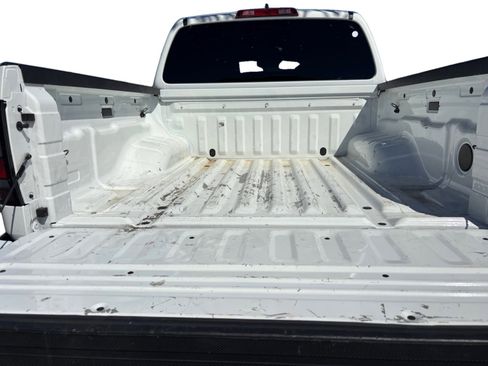 Used 2023 Nissan Frontier SV w/ Midnight Edition Package image 19