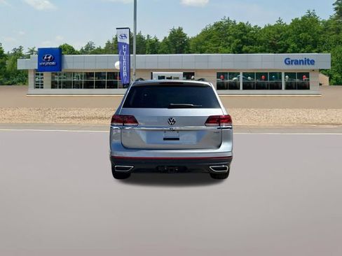 Used 2023 Volkswagen Atlas SE AWD/4WD image 9