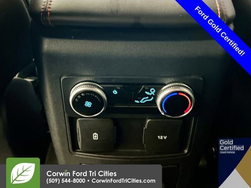 Used 2024 Ford Explorer ST-Line w/ Class IV Trailer Tow Package image 30