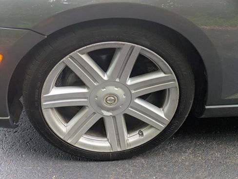 Used 2005 Chrysler Crossfire Limited RWD image 7
