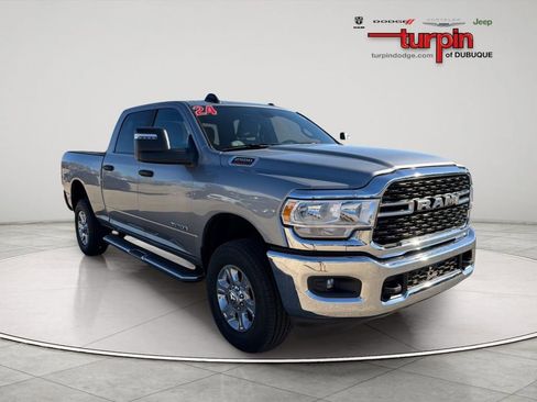 Used 2024 RAM 2500 Big Horn w/ Bed Utility Group AWD/4WD image 8