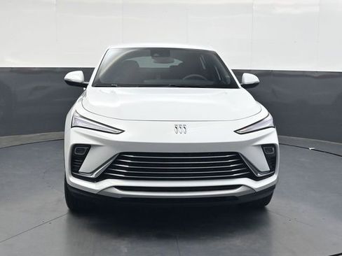 Used 2025 Buick Envista Preferred image 9