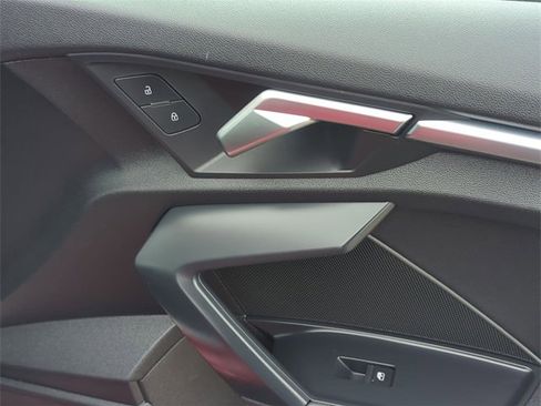 Used 2023 Audi A3 2.0T Premium image 28