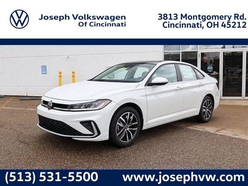 New 2026 Volkswagen Jetta SE image 1