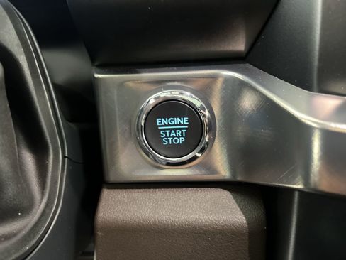 Used 2025 Ford F250 King Ranch AWD/4WD image 18