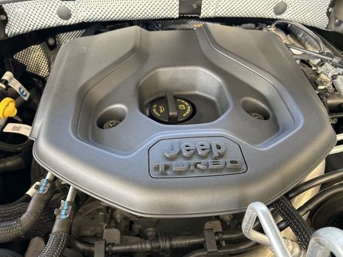 Used 2022 Jeep Grand Cherokee Trailhawk w/ Advanced Protech Group II image 14