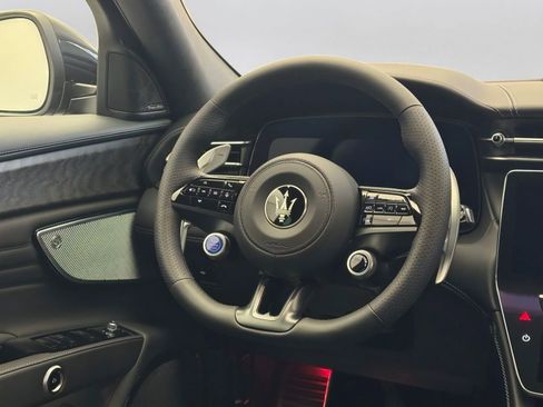 New 2025 Maserati Grecale Modena AWD/4WD image 19