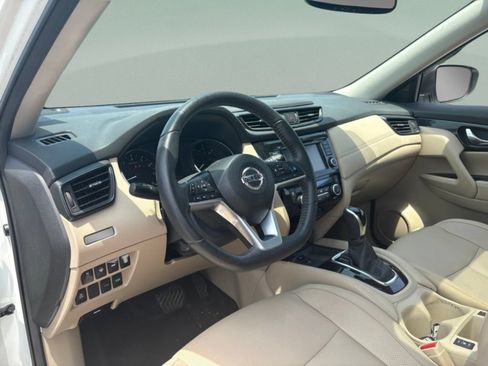 Used 2020 Nissan Rogue SL w/ Premium Package FWD image 15