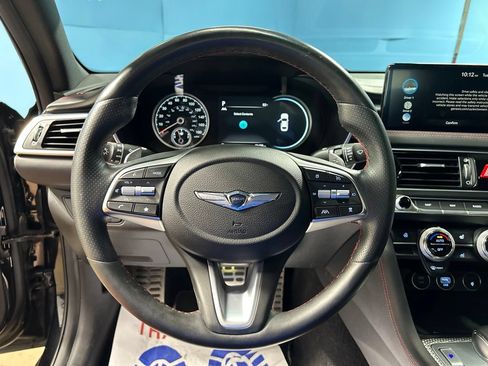 Used 2023 Genesis G70 2.0T w/ Sport Prestige Package AWD/4WD image 18