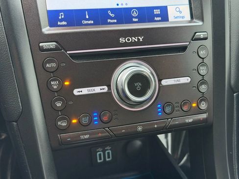 Used 2020 Ford Fusion Energi Titanium image 42