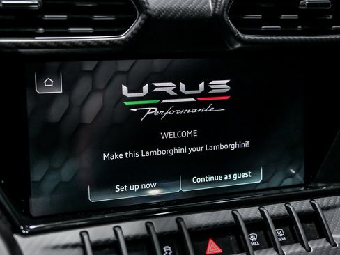 Used 2023 Lamborghini Urus Performante image 34
