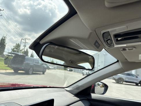 Used 2024 Honda Accord EX image 28