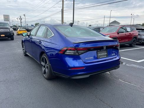 Used 2023 Honda Accord Sport image 3