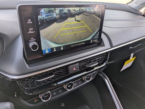 Certified 2025 Acura ADX FWD image 27