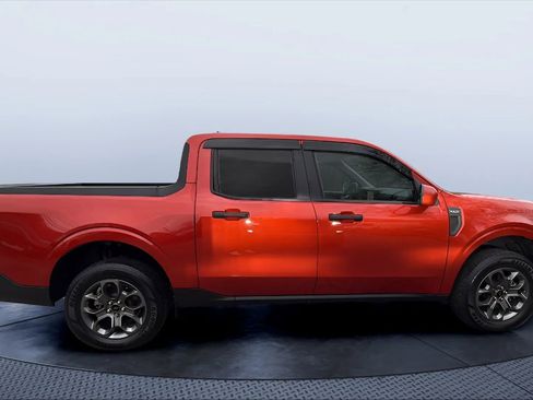 Used 2022 Ford Maverick XLT w/ XLT Luxury Package image 6