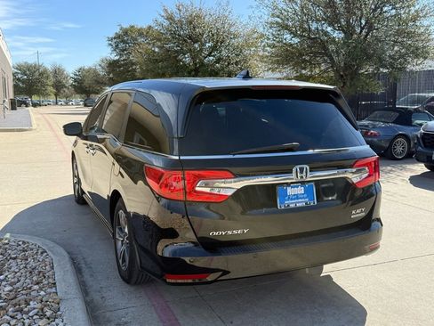 Used 2019 Honda Odyssey Touring image 4