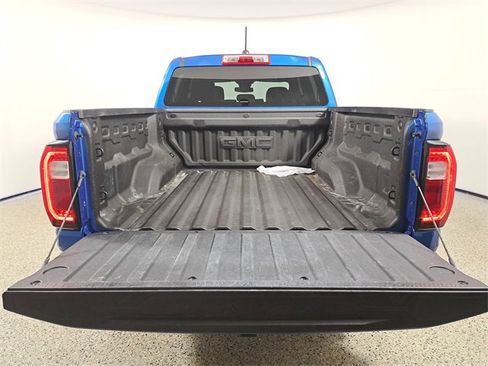 Used 2023 GMC Canyon Elevation w/ Trailering Package image 10