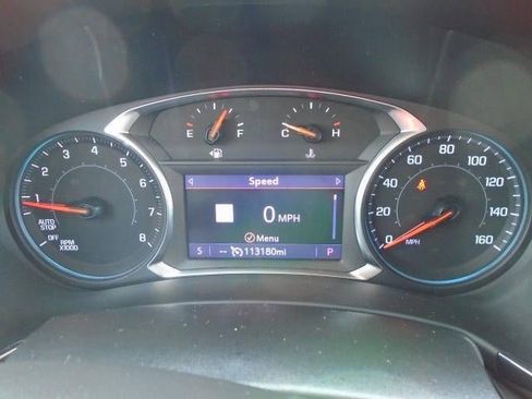 Used 2022 Chevrolet Equinox RS w/ Infotainment Package image 7