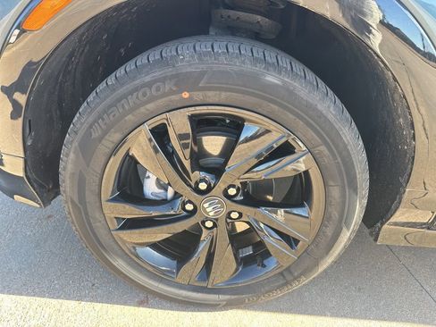 Used 2024 Buick Encore GX Sport Touring image 42