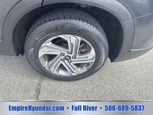 Used 2023 Hyundai Santa Fe SEL FWD image 13