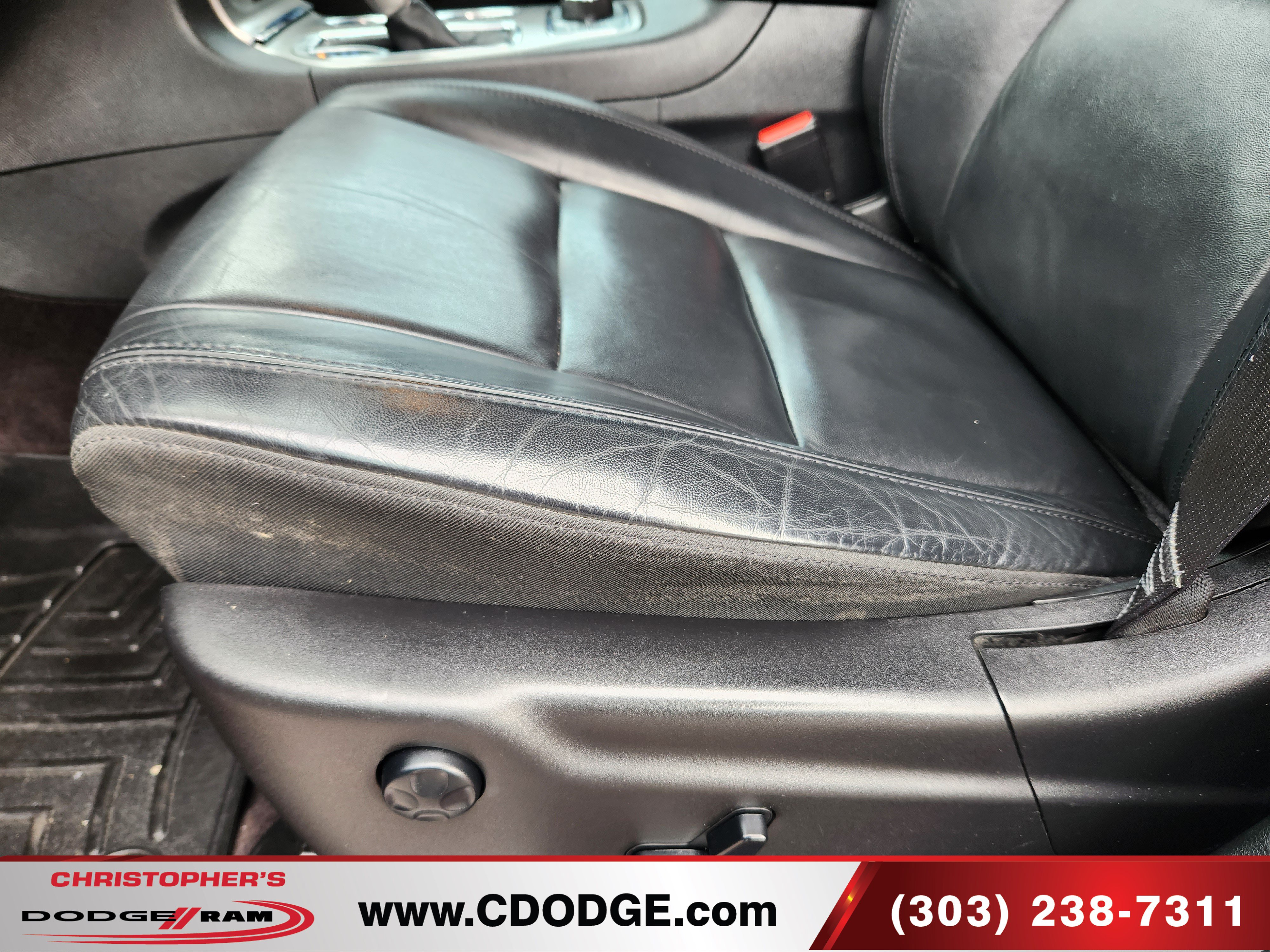 Used 2018 Jeep Grand Cherokee Limited AWD/4WD image 16