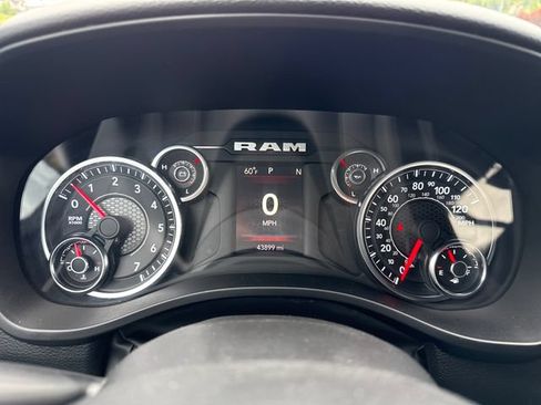Used 2023 RAM 1500 Big Horn AWD/4WD image 23