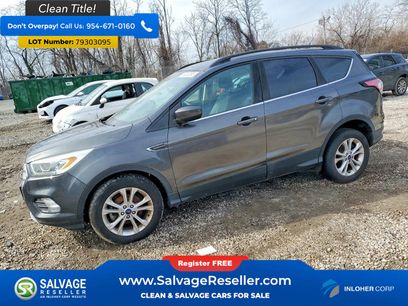 Used 2017 Ford Escape SE w/ Equipment Group 201A