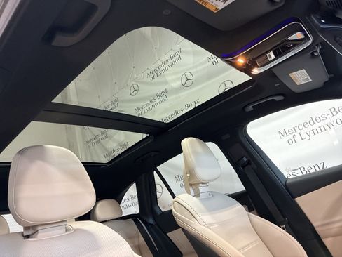 New 2026 Mercedes-Benz GLC 300 4MATIC image 20