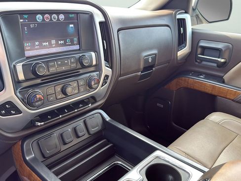 Used 2018 GMC Sierra 1500 SLT w/ Texas SLT Premium Package RWD image 19