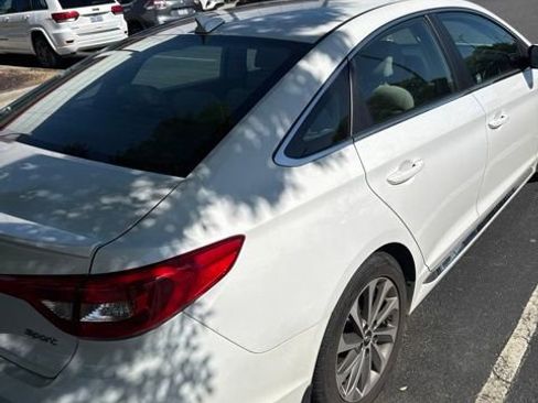 Used 2017 Hyundai Sonata Sport FWD image 7