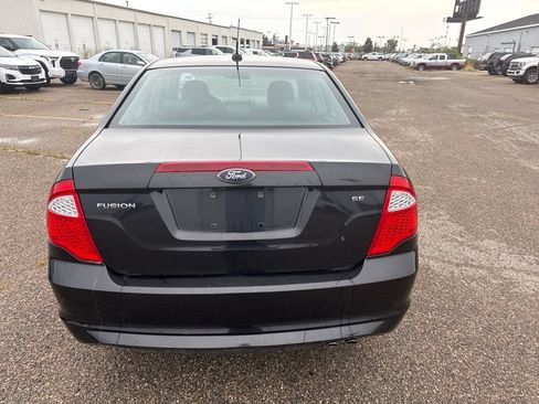 Used 2010 Ford Fusion SE FWD image 5