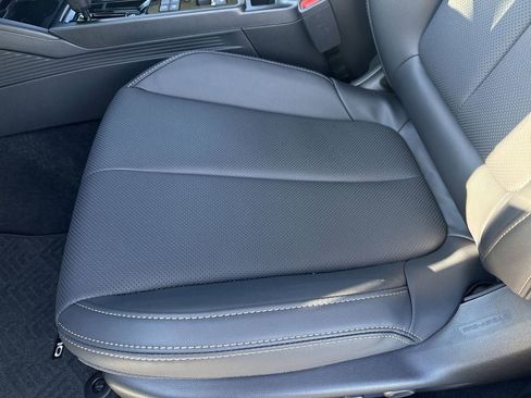 New 2026 Subaru Outback Limited image 9