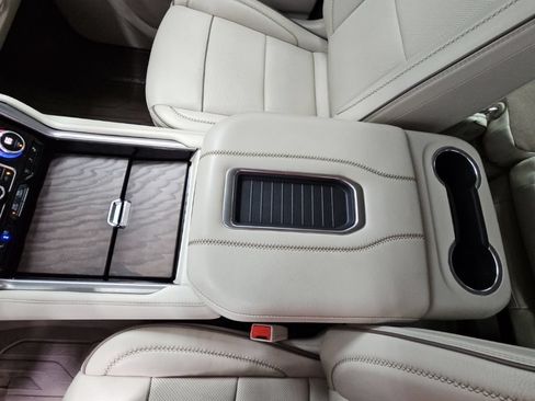 Used 2022 GMC Yukon Denali AWD/4WD image 22