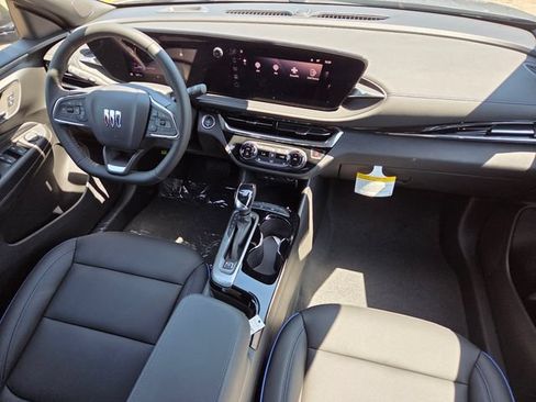 New 2026 Buick Envista Sport Touring w/ Convenience I Package FWD image 19