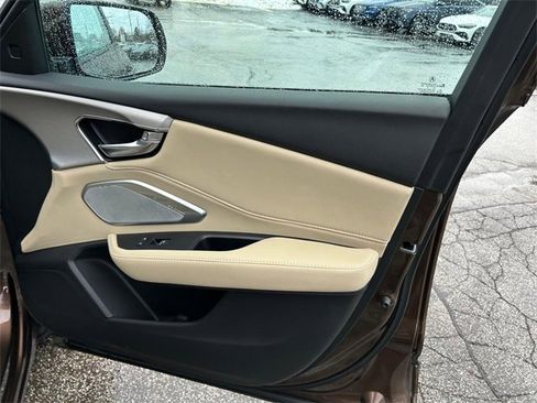 Used 2020 Acura RDX w/ Technology Package image 29