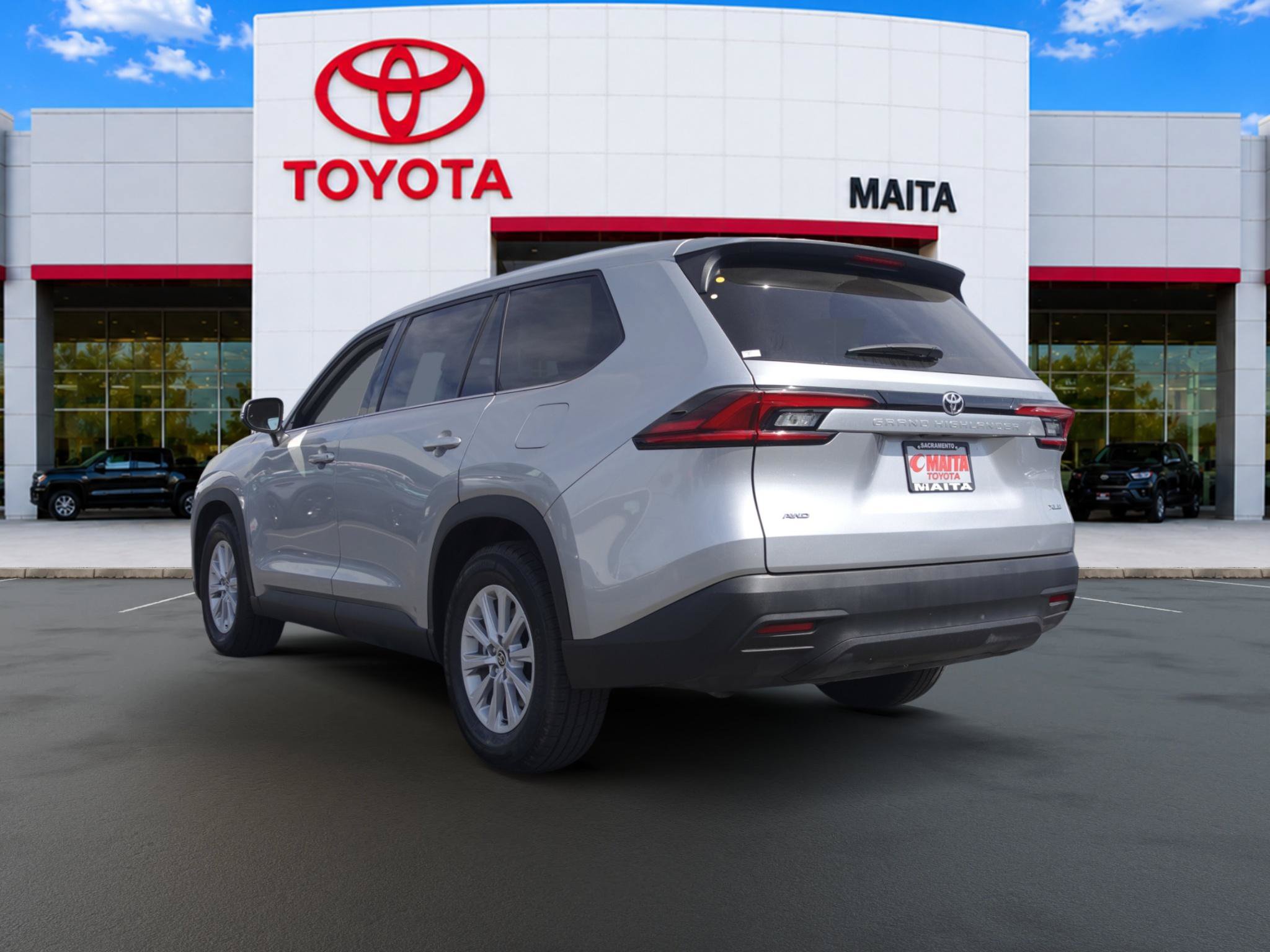 Certified 2025 Toyota Grand Highlander AWD image 5