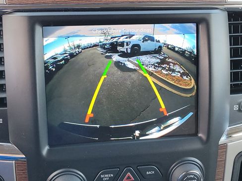 Used 2018 RAM 1500 Laramie w/ Convenience Group image 16