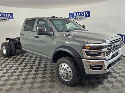 New 2026 RAM 4500 Tradesman w/ Chrome Appearance Group image 7