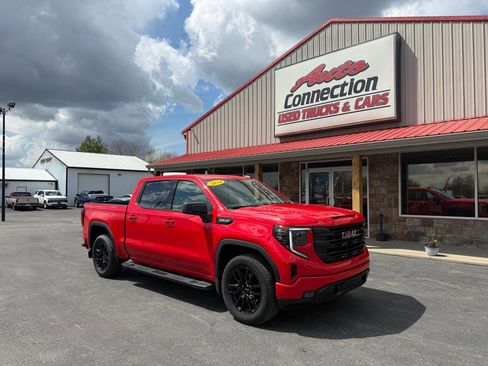 Used 2024 GMC Sierra 1500 Elevation image 1