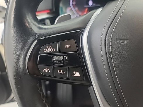 Used 2020 BMW 530i RWD image 25