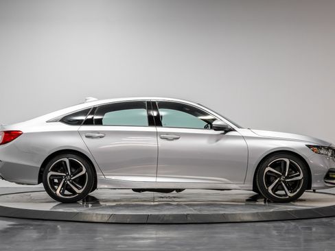 Used 2020 Honda Accord Sport image 15