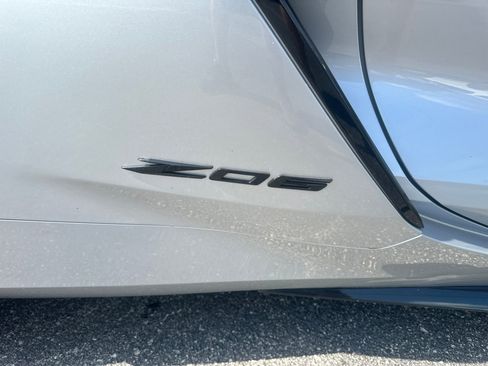 Used 2026 Chevrolet Corvette Z06 RWD image 11
