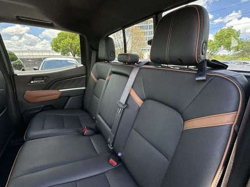 Used 2023 GMC Canyon AT4 w/ AT4 Premium Package AWD/4WD image 22