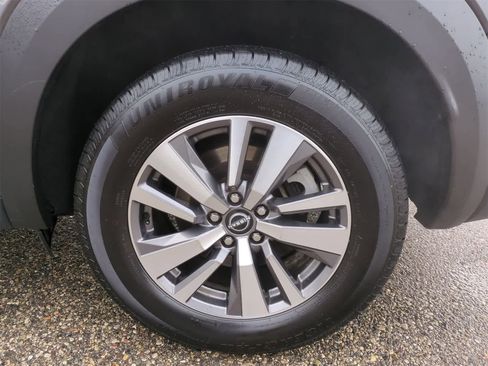 Used 2023 Nissan Pathfinder SL image 13