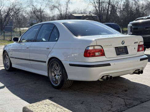 Used 2003 BMW M5 RWD image 6