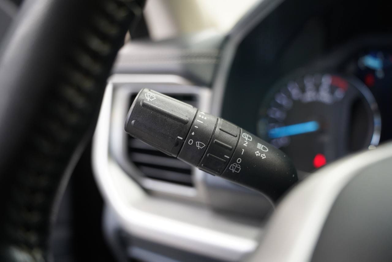 Used 2023 Ford Expedition XLT AWD/4WD image 14