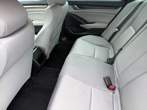 Used 2018 Honda Accord LX image 12