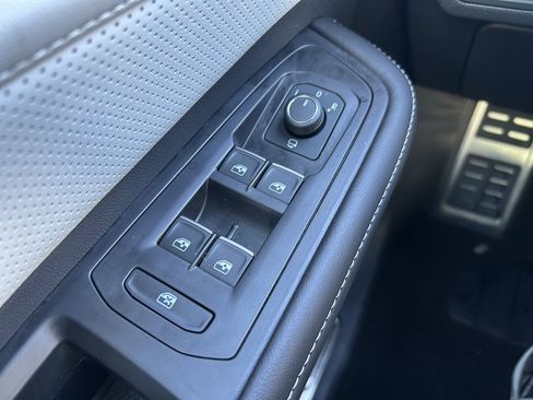 Certified 2025 Volkswagen Atlas Cross Sport SEL Premium R-Line image 15