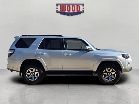 Used 2023 Toyota 4Runner TRD Off-Road Premium image 2